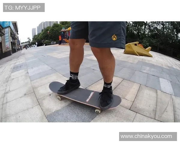 武汉滑板队与杭州滑板队赛后复盘分析比赛节奏与战术对比