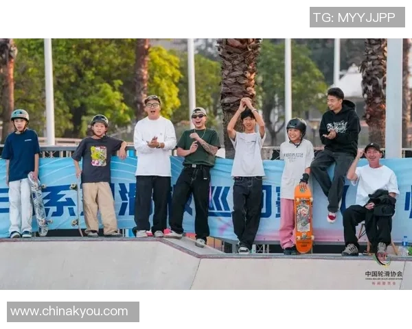 滑板团队协作实力榜单出炉成都滑板队荣获第三名佳绩